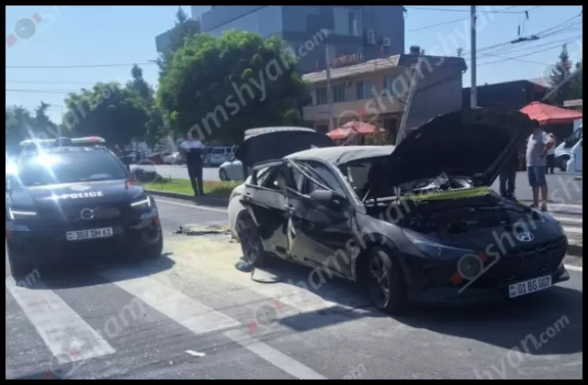 Երևանում Hyundai մեքենայում պայթյուն է տեղի ունեցել, որն այնուհետև բռնկվել է. կա վիրավոր